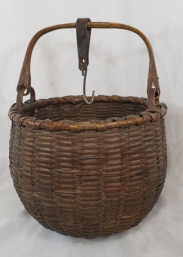 Early Split Ash Maine Apple Basket