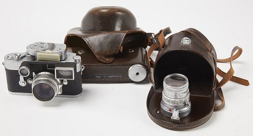 VINTAGE Leica Camera with extra Lens