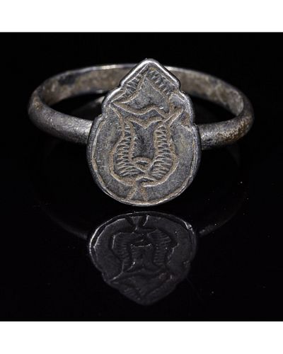 CRUSADERS PERIOD SILVER RING WITH TWO FISH