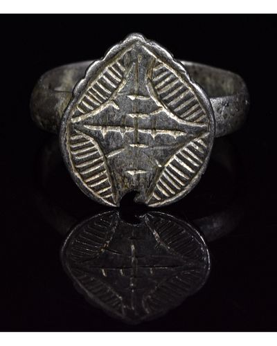 CRUSADERS SILVER RING WITH STAR OF BETHLEHEM