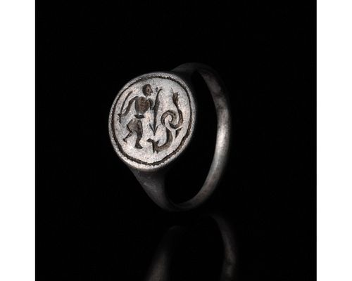MEDIEVAL SILVER RING WITH MYTHOLOGICAL SCENE