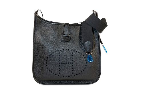 Hermès - Grand Modèle Evelyne shoulder bag