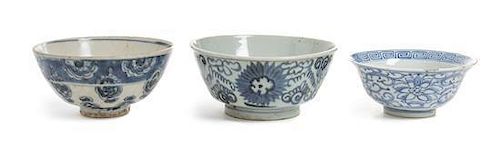 * A Group of Three Blue and White Porcelain Bowls Diameter of largest 6 1/4 inches.