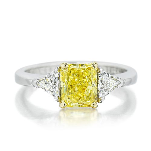 1.24-Carat Rectangular-Cut Fancy Vivid Yellow Diamond Ring