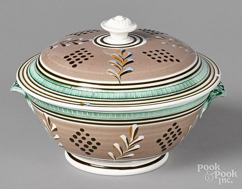 Mocha covered bowl, 19th c.