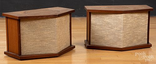 Pair of vintage Bose model 901 walnut speakers