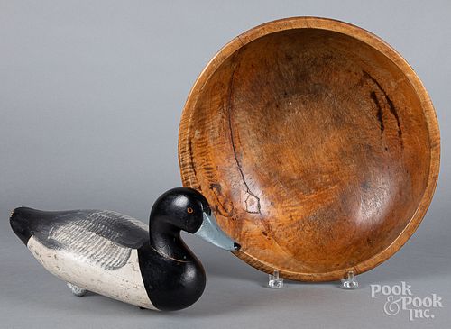 Carved and painted duck decoy, mid 20th c.