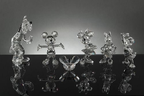 Buitenlander Omhoog gaan Meer 6 Boxed Swarovski Disney Showcase Collection sold at auction on 27th June |  Bidsquare