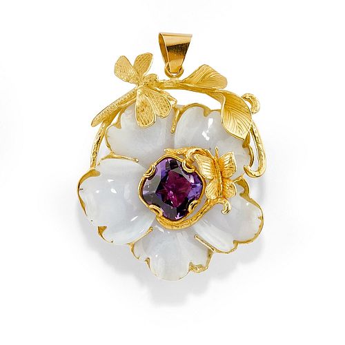 A 18K yellow gold, chalcedony and amethyst pendant