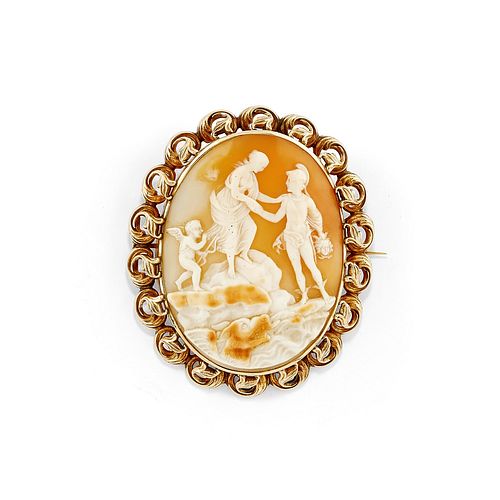 A 18K yellow gold and cameo brooch