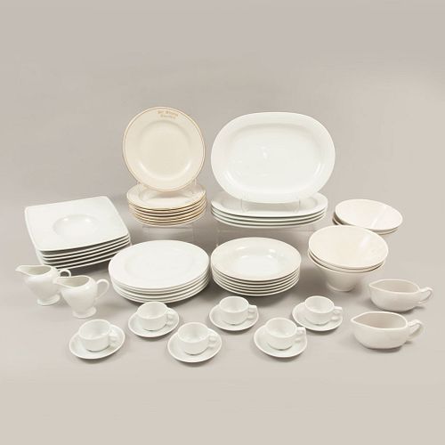Open tableware service. 20th century. Porcelain. Different brands. Some Sir Winston Churchill. Pieces: 55