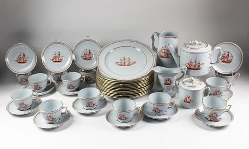 Spode Trade Winds Red Dinner Service