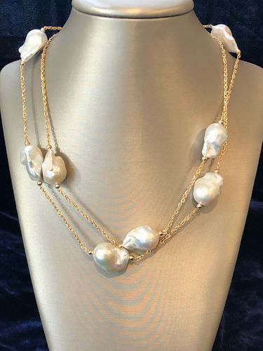 16mm - 25mm White Baroque Pearl Necklace