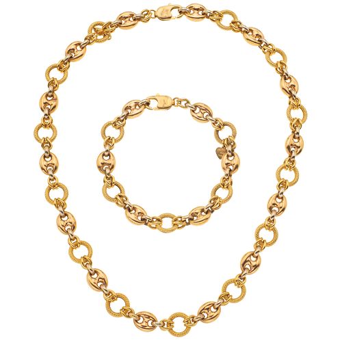Set of choker and bracelet in 18k yellow gold. Weight: 47.0 g