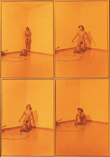Abramovic, Marina<br><br>Rhythm 4 - 1974 [Rhytm 4], Padua, Mastrogiacomo Editore, [s.d. ma 1978], 6 posters 49.5x34 cm.