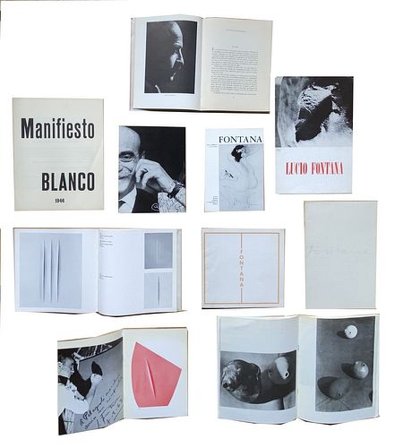 Fontana, Lucio<br><br>Manifiesto Blanco 1946, without place, without publisher, [1960 ca.], 22.5x25 cm., Double loose leaf paperback, pp. [8].