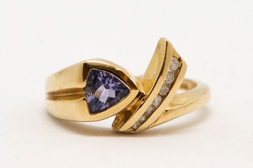 Vintage 14K Yellow Gold Tanzanite & Diamond Ring