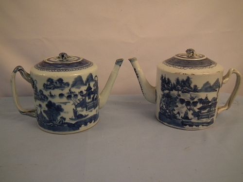 2 CHINESE CANTON DRUM TEAPOTS 
