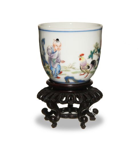 Chinese Famille Rose Cup, Qianlong Mark, 19th Century