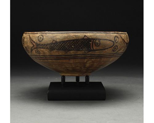 LARGE INDUS VALLEY PAINTED VESSEL