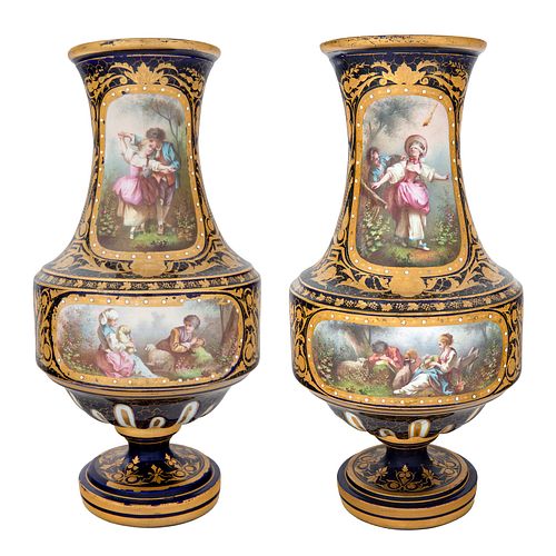 A PAIR OF FRENCH SEVRES STYLE SOFT-PASTE PORCELAIN VASES, LATE 19TH-EARLY 20TH CENTURY