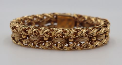 JEWELRY. Vintage 14kt Gold Woven Bracelet.