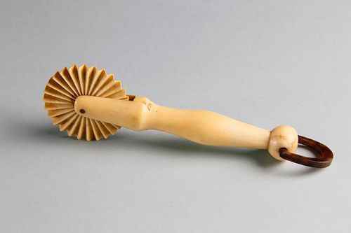Whale Ivory and Blond Baleen Pie Crimper, circa 1850