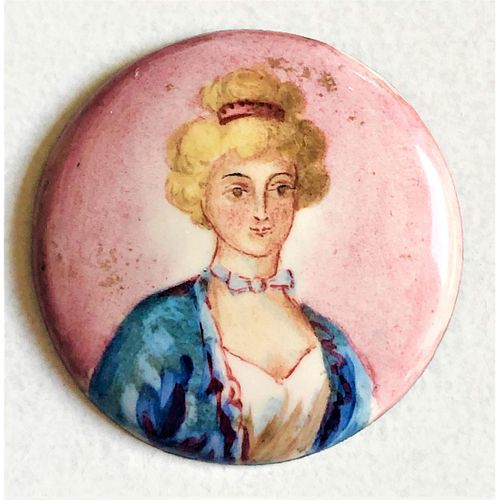 AN EARLY 19TH CENTURY ENAMEL & COUNTER ENAMELED BUTTON