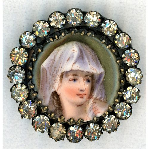 ONE DIVISION 1 HAND PAINTED PORCELAIN BUTTON IN METAL