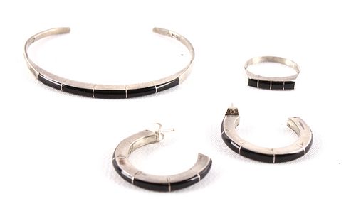 Navajo Silver/Onyx Ring, Bracelet, Earrings Set