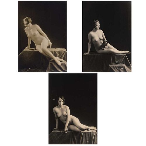 ALBERT ARTHUR ALLEN, Desnudos Femeninos, Unsigned, Silver / gelatin, 9.8 x 7"(25 x 18 cm), Pieces: 3