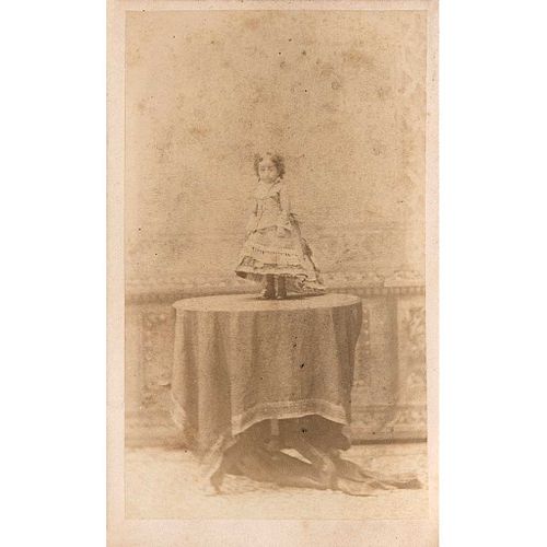 J. WOOD, Lucía Zarate la "Liliputiense Mexicana", 1876, Unsigned, Carte de visite on cardboard, 4.1 x 2.5" (10.5 x 6.5 cm)