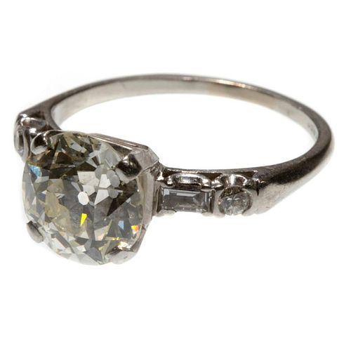 Vintage diamond and platinum solitaire ring