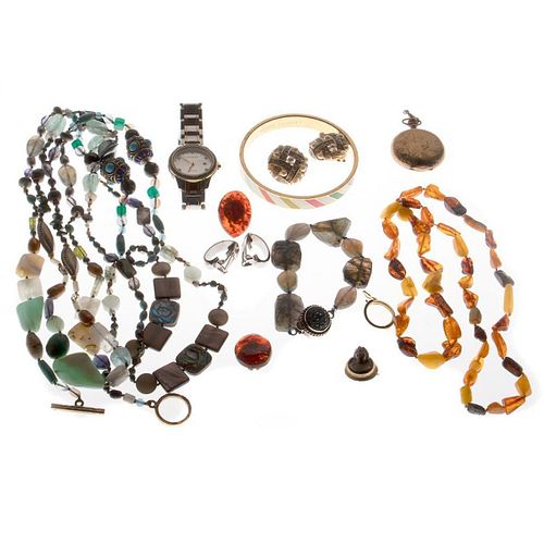 Collection of miscellaneous costume jewelry