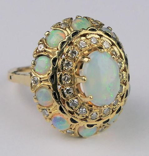 14KT Y GOLD OPAL & DIAMOND LADIES ESTATE DOME RING