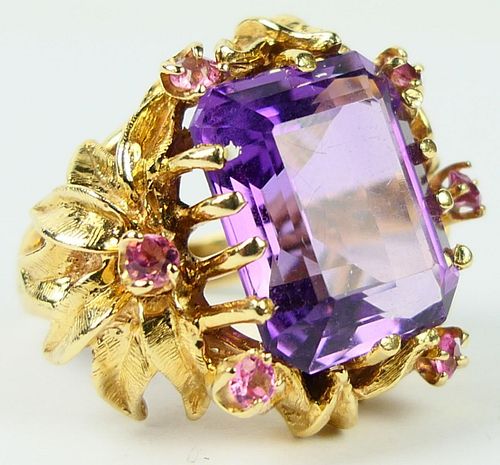 FABULOUS 14KT Y GOLD AMETHYST COCKTAIL RING