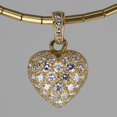 Pavé Diamond Cartier Heart - Courtesy of A La Vieille Russie, New York