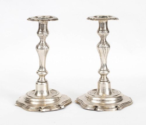 A pair of Italian silver candlesticks - Naples, XVIII secolo