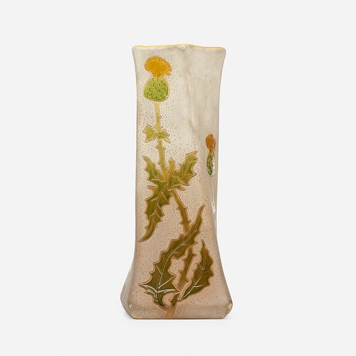 Roseville Pottery, Fujiyama vase