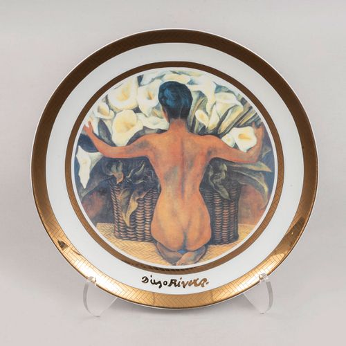 Plato decorativo. Alemania. Siglo XX. Tributo a Diego Rivera. Elaborado en porcelana Rosenthal.