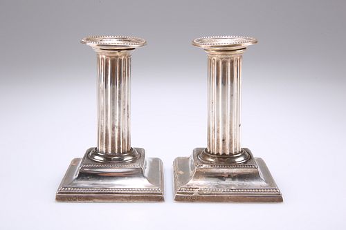 A PAIR OF VICTORIAN SILVER CANDLESTICKS,?by?Hawksworth, Eyre & Co Ltd, Shef