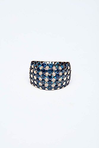 ROUNDED BAND RING WITH SAPPHIRES