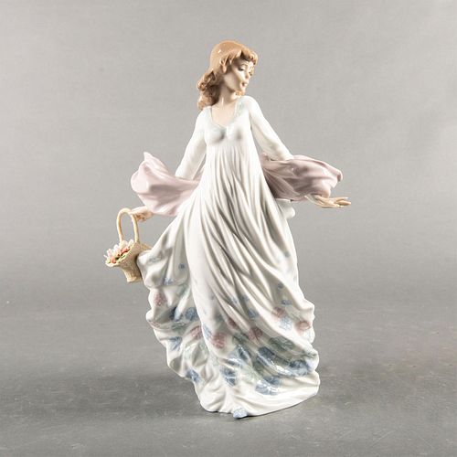 Lladro Lady Figurine, Spring Splendor 01005898