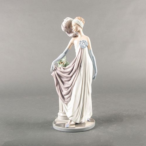 Large Lladro Lady Figurine, Socialite Of The 20S