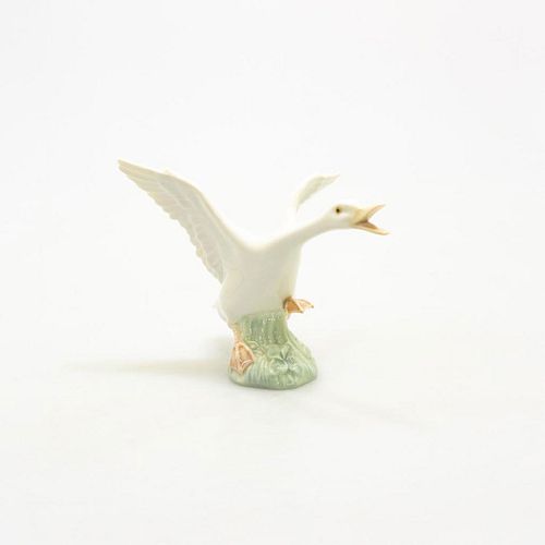 Lladro Bird Figurine, Goose