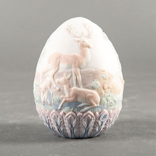 Lladro Porcelain Easter Egg 1996 010017550