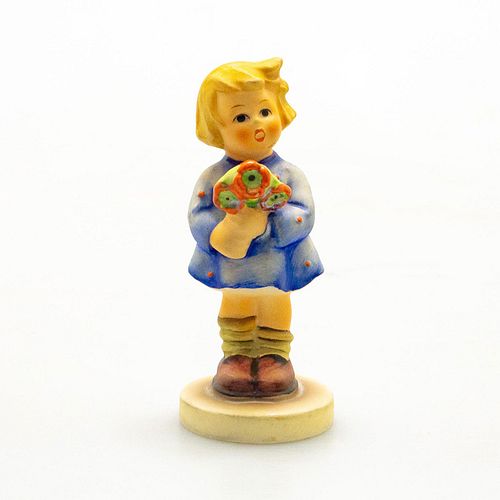 Goebel Hummel Figurine, Girl With Nosegay