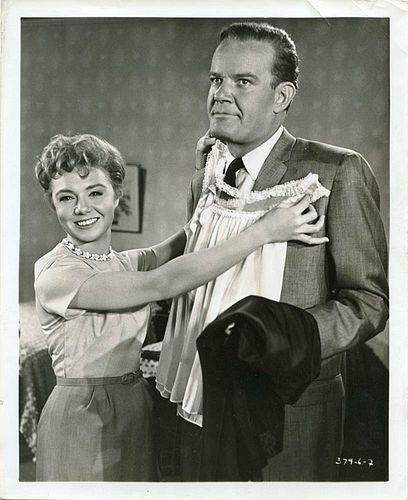 <br><br>Peggy McCay and Andrew Duggan, 1962<br>20,5 x 25,5 cm<br>Peggy McCay and Andrew Duggan on the set of “ Room For One More”. Print on single-coa