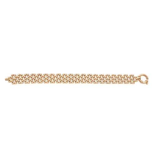 A Panther Link Bracelet in 14K Yellow Gold