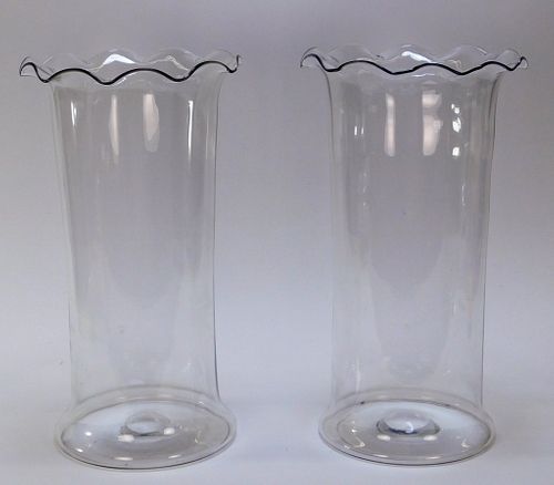 PR. Antique Ruffle Glass Banquet Table Vases
